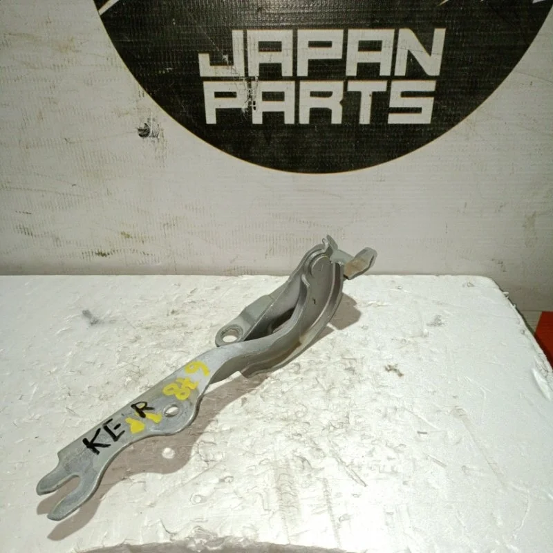 Петля капота Mazda CX-5 KD5352410A KE, правая