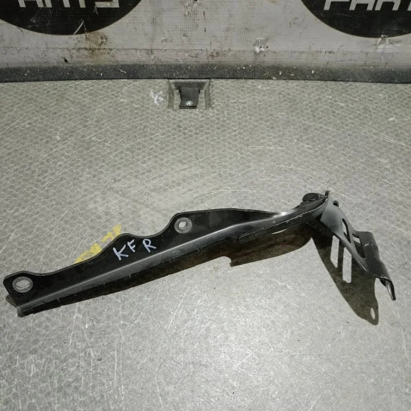 Петля капота Mazda CX-5 KB7W52410 KF, правая