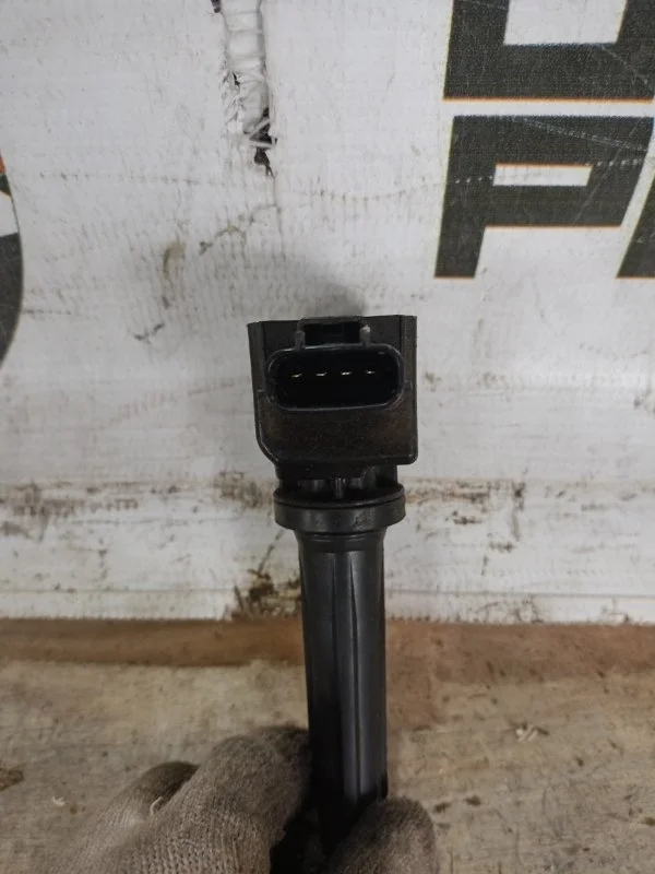 Катушка зажигания Mazda 6 PE2018100 GJ 2.5