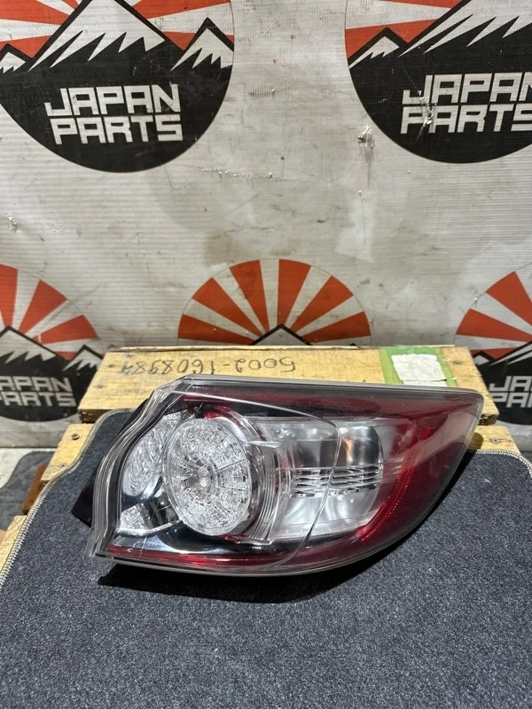 Фонарь Mazda 3 2011 BCW851150F BL, задний правый