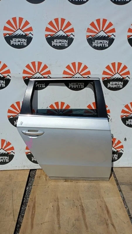 Дверь Volkswagen Passat 3AF833056 B7, задняя правая