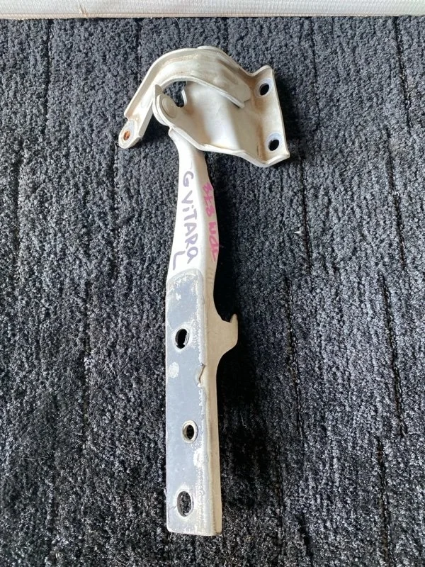 Петля капота Suzuki Grand Vitara 5742065J01 JT, левая