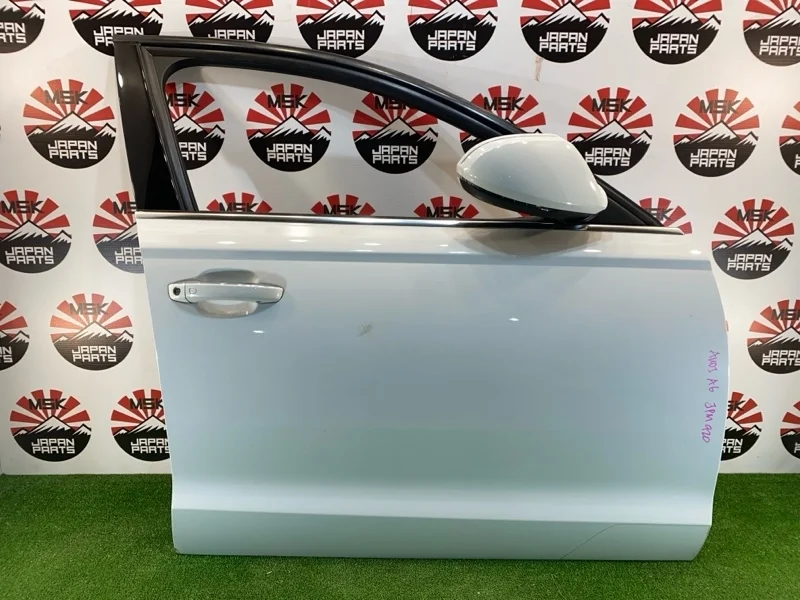 Дверь Audi A6 4G0831052 C7, передняя правая