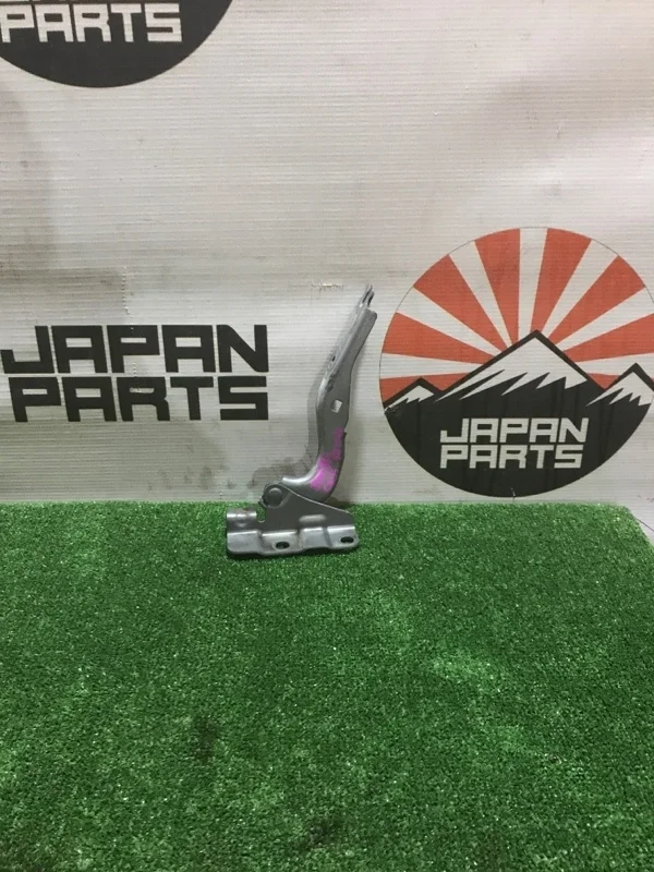 Петля капота Mazda CX-5 KD5352420 KE, правая