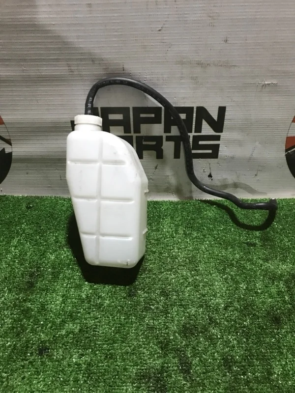 Бачок расширительный Honda CR-V 19101R5AA00 4 (RM1/RM4)