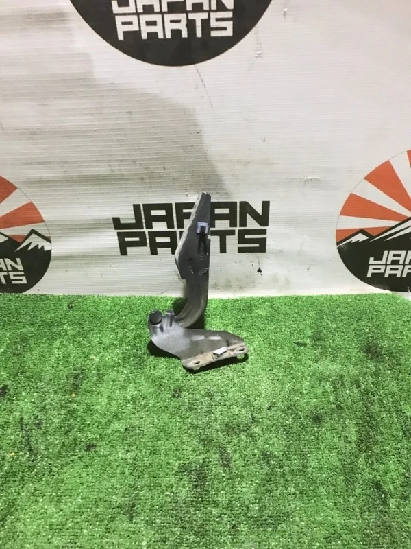 Петля капота Mitsubishi Outlander MN175242 XL, правая