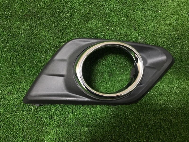 Накладка ПТФ Nissan X-Trail 622564BA0B T32