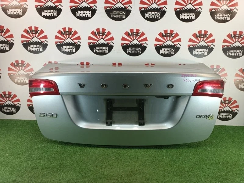 Крышка багажника Volvo S60 31395582