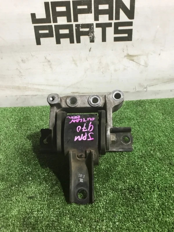 Опора двигателя Mitsubishi Outlander MN101441 XL, передняя правая