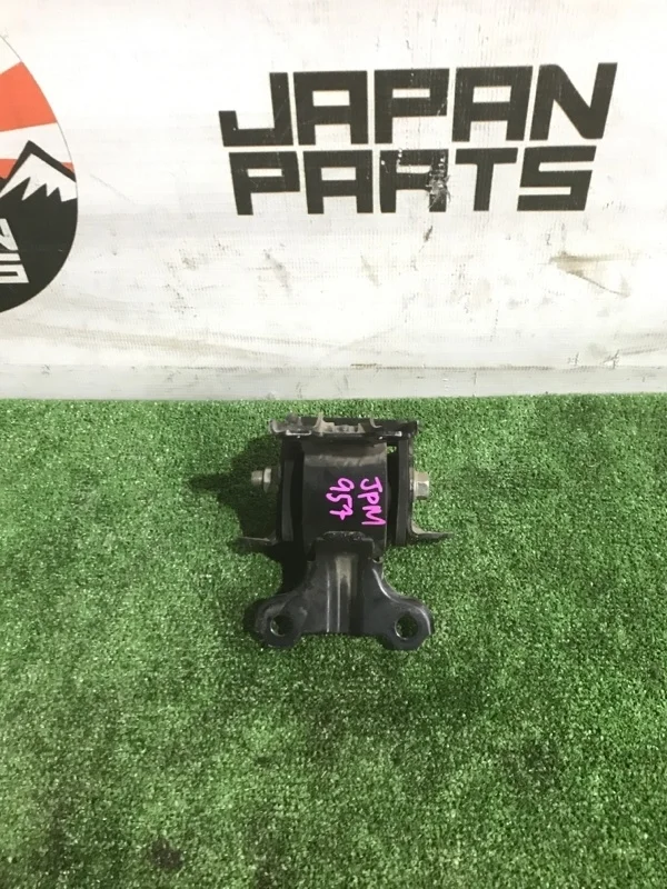 Опора двигателя Mitsubishi Outlander 2005-2012 MN101574 XL, передняя левая