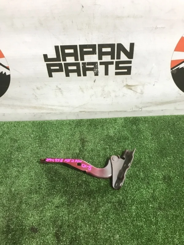 Петля капота Mazda CX-5 KD5352420A KE, передняя левая