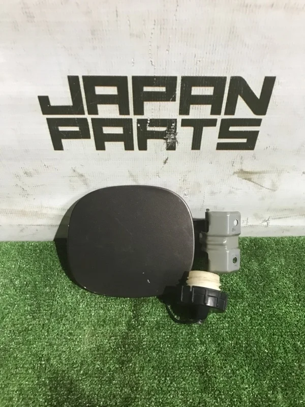 Лючок бензобака Mitsubishi Outlander 2005-2012 5940A045 XL