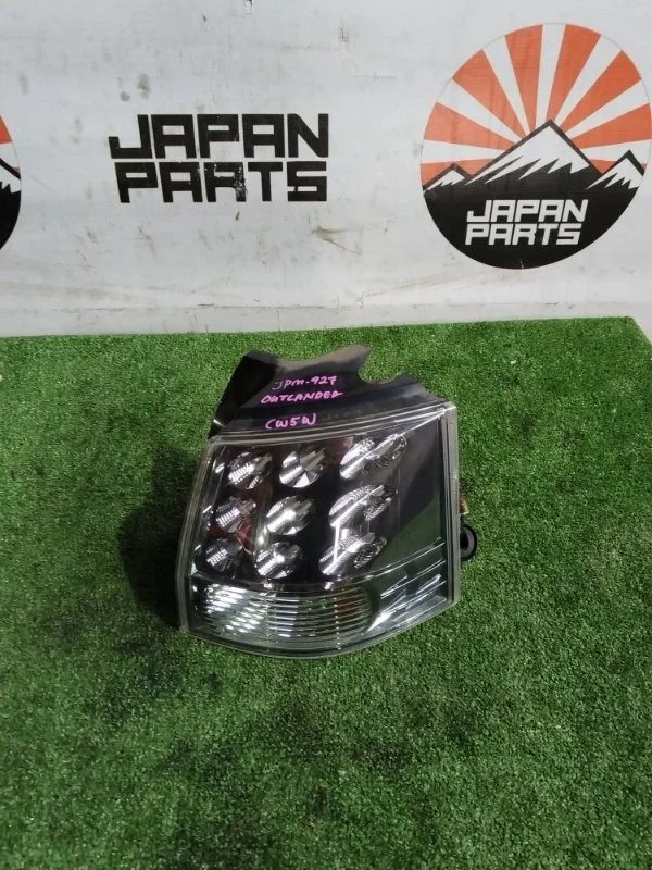 Фонарь Mitsubishi Outlander 8330A380 XL, задний правый