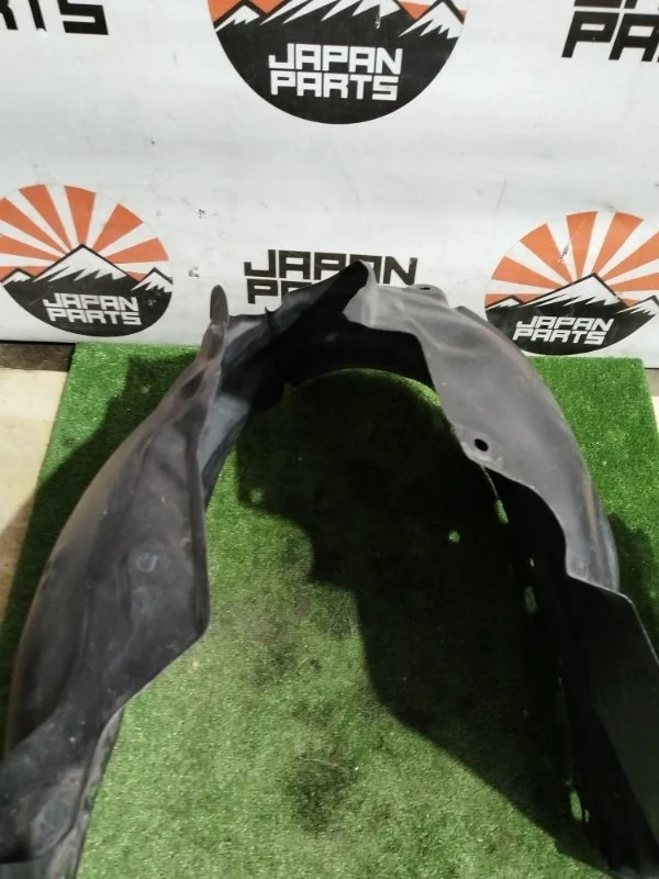 Подкрылок Mazda CX-5 KB7W56140C KF, передний левый