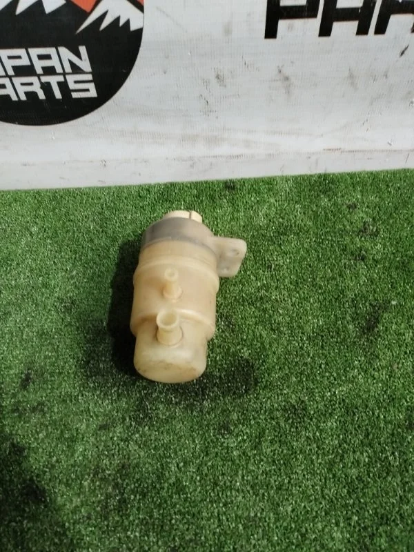 Бачок гидроусилителя Mitsubishi Outlander MN101937 XL