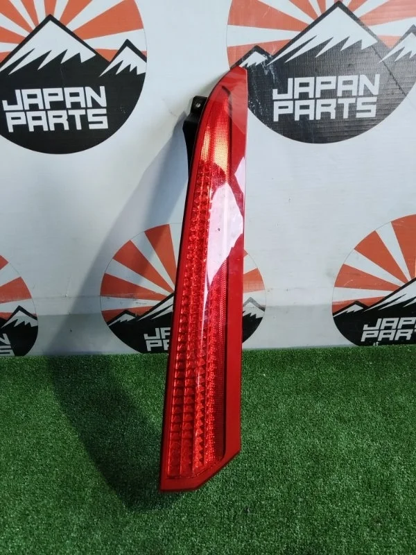 Фонарь Volvo XC90 30698142, задний правый