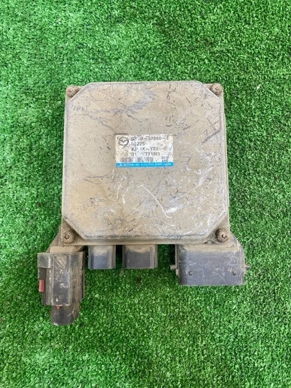 Блок управления рулевой рейкой Mazda 6 GS1D67880E GH