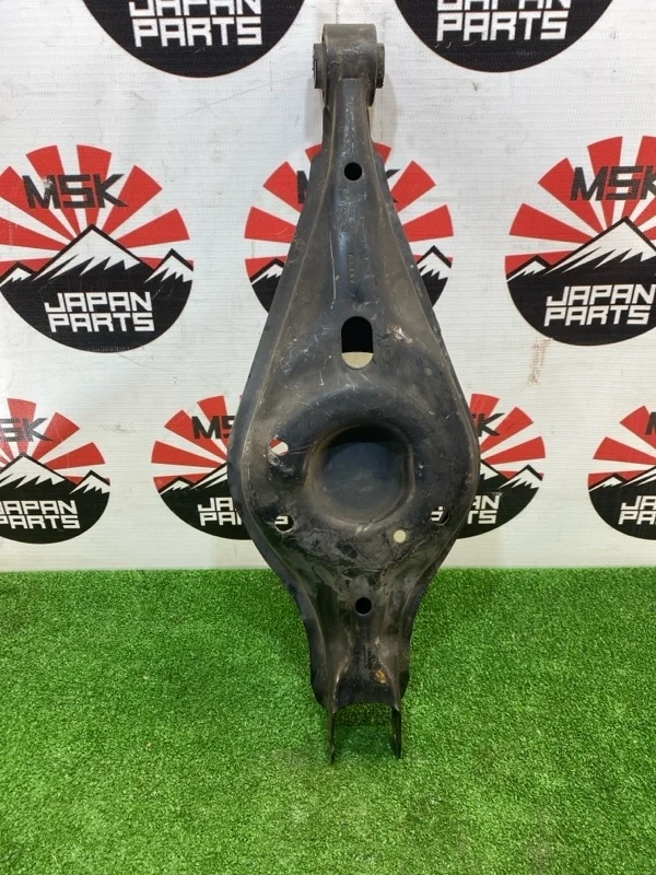 Рычаг подвески Ford Explorer 8A8Z5A649B U502, задний