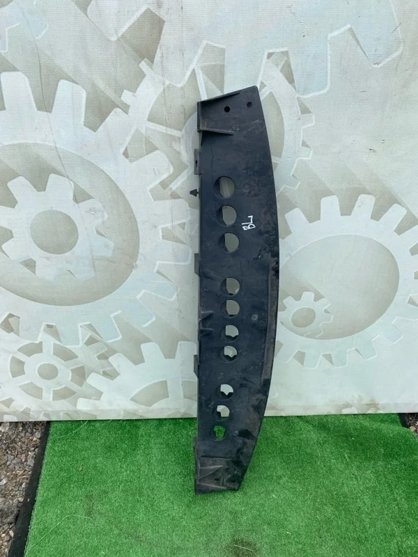 Пыльник бампера Mazda 3 BBR6500S1 BL