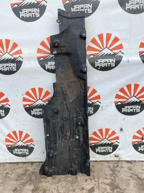 Защита днища Mercedes-Benz GLE 2017 A1666805101 642.826, правая