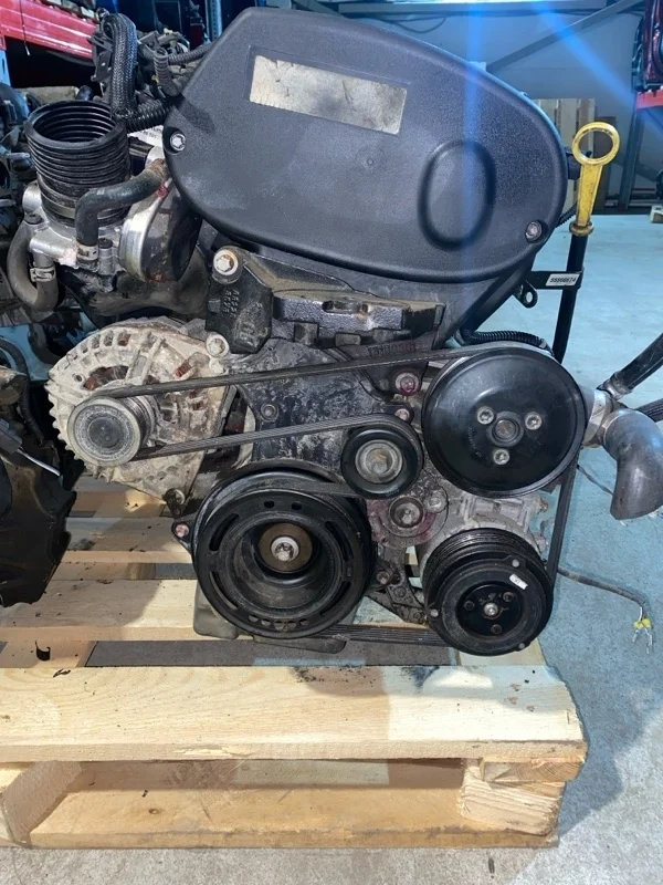 Двигатель Opel Astra 55354301 H 1.8