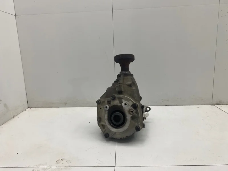 Редуктор Land Rover Freelander 7G9N7L486AB