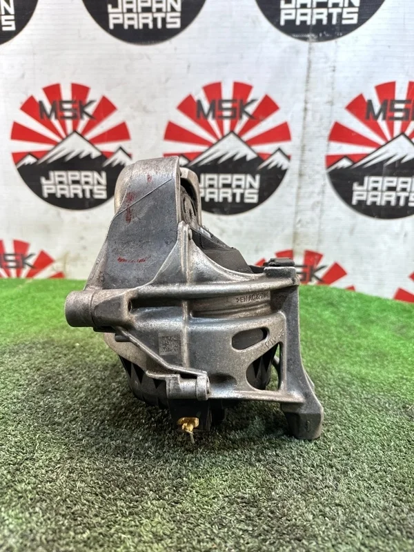 Подушка двигателя Audi Q7 4M0199372FF 4M 3.0, правая