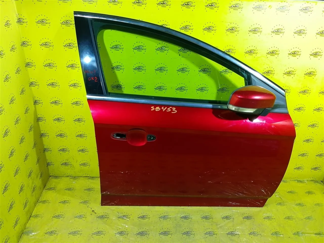 Дверь Ford Mondeo 4 1778161 CD345, передняя правая