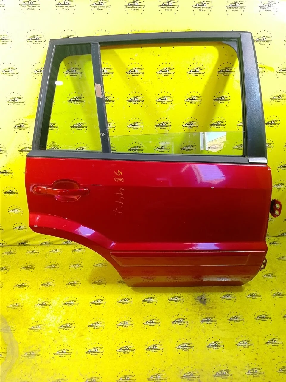 Дверь Ford Fusion 1692558 B226, задняя правая
