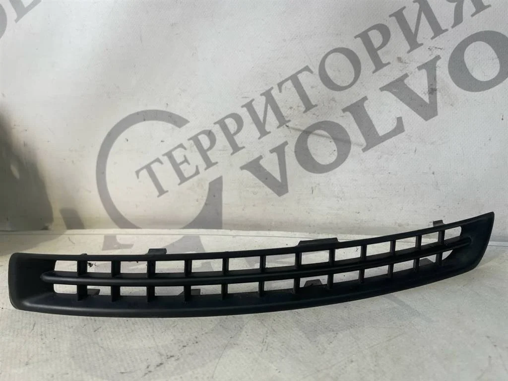 Решетка в бампер левая VOLVO XC90 2006-2014