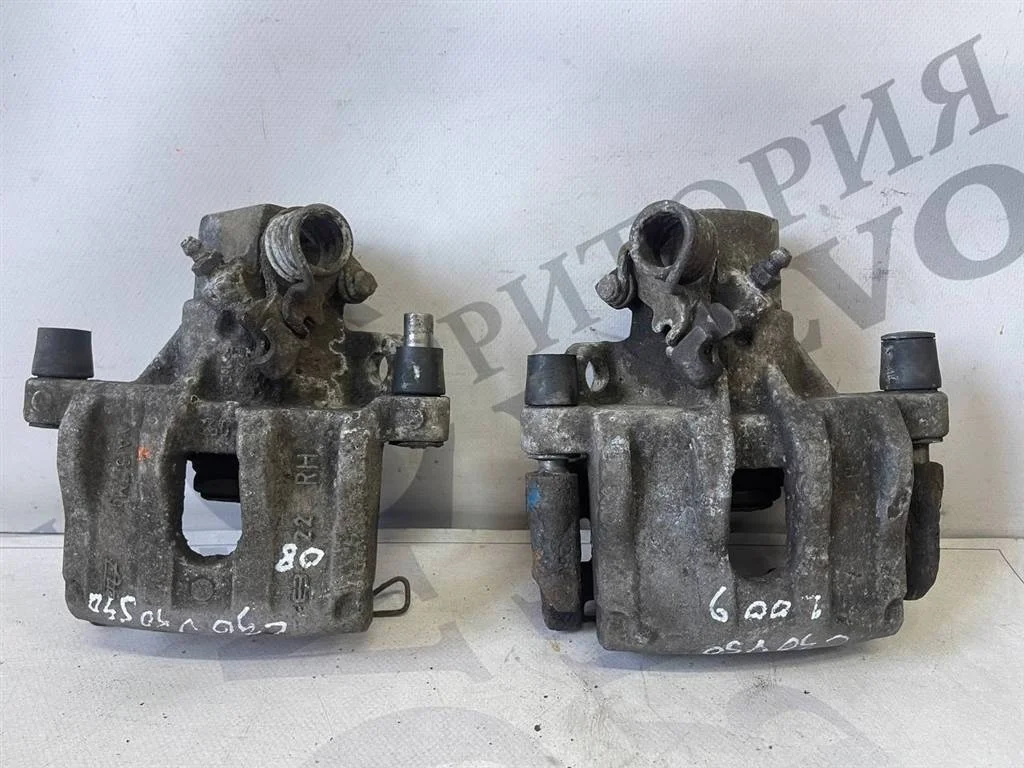 Суппорт задний VOLVO S40 2004-2012