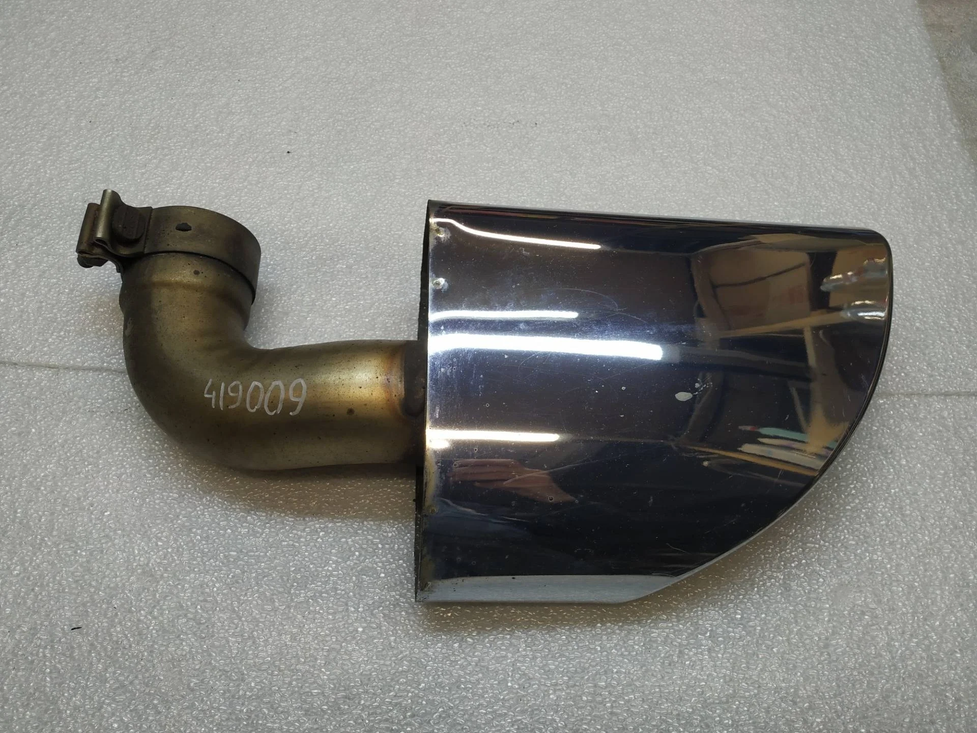 Насадка декоративная Volkswagen Touareg 2 7P6