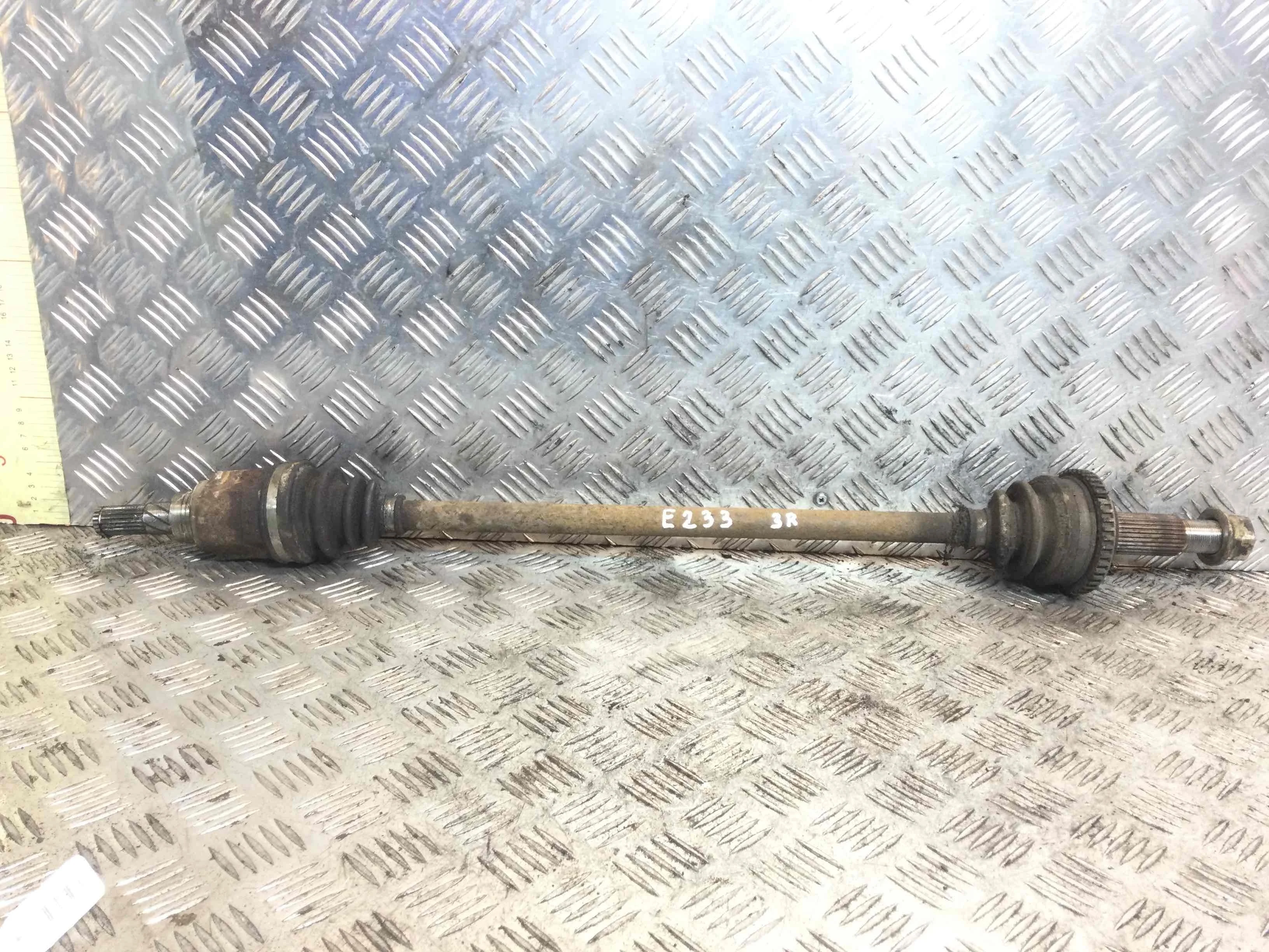 Полуось задняя (приводной вал, ШРУС) Nissan X-Trail T30 [рестайлинг] (2004-2007) дизель 2.2 TD Механика Внедорожник