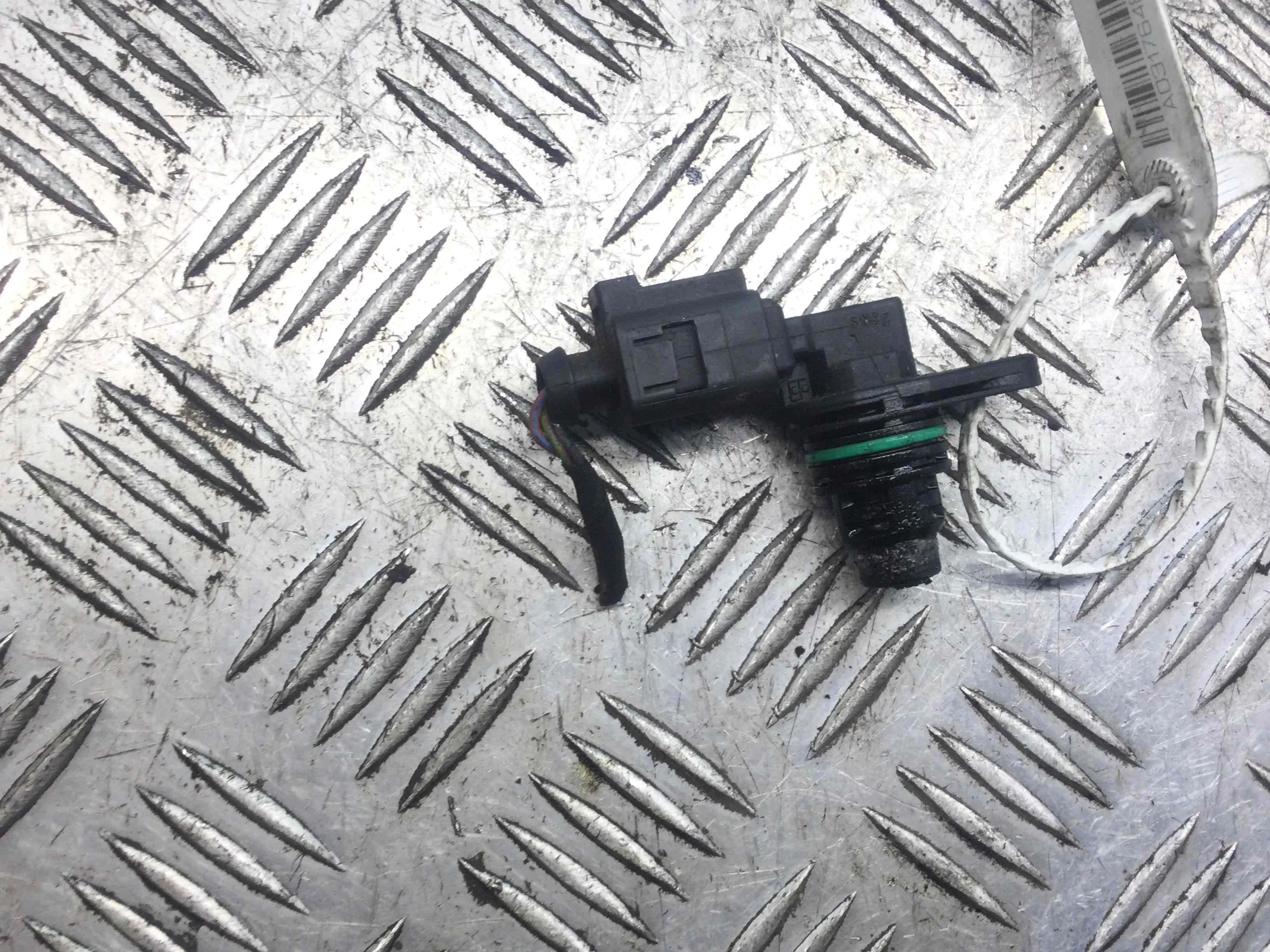 Датчик распредвала Volkswagen Passat B7 (2010-2015) бензин 1.4 TSI Механика Седан