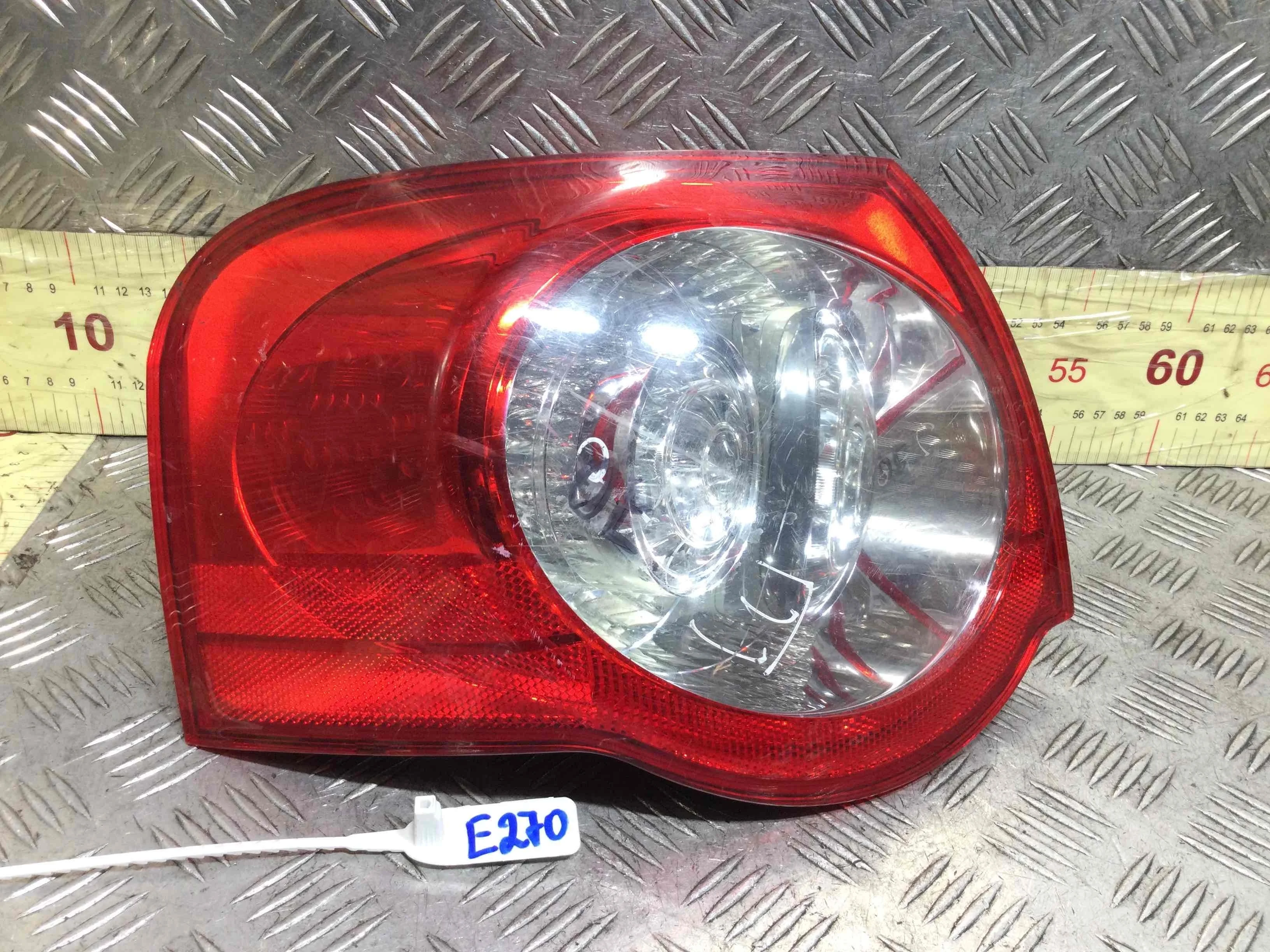 Фонарь задний левый Volkswagen Passat B6 (2005-2010) дизель 2.0 TDI Механика Универсал