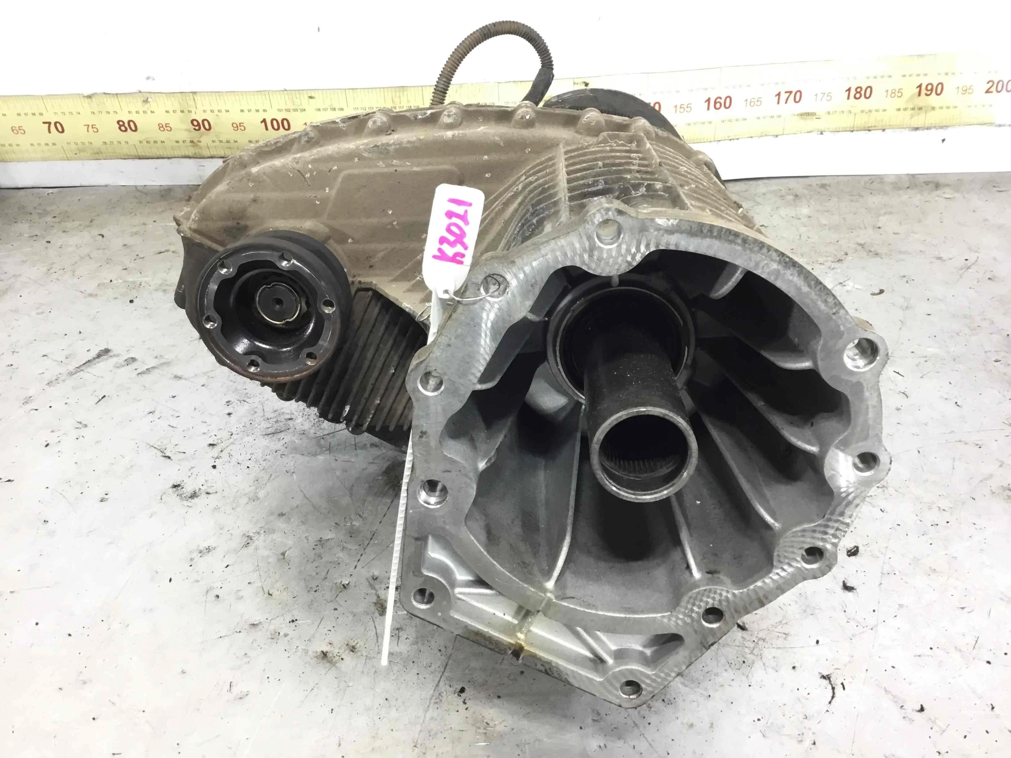 Раздаточная коробка Volkswagen Touareg 1 поколение 2002-2007 дизель 2.5 TDI Автомат Внедорожник