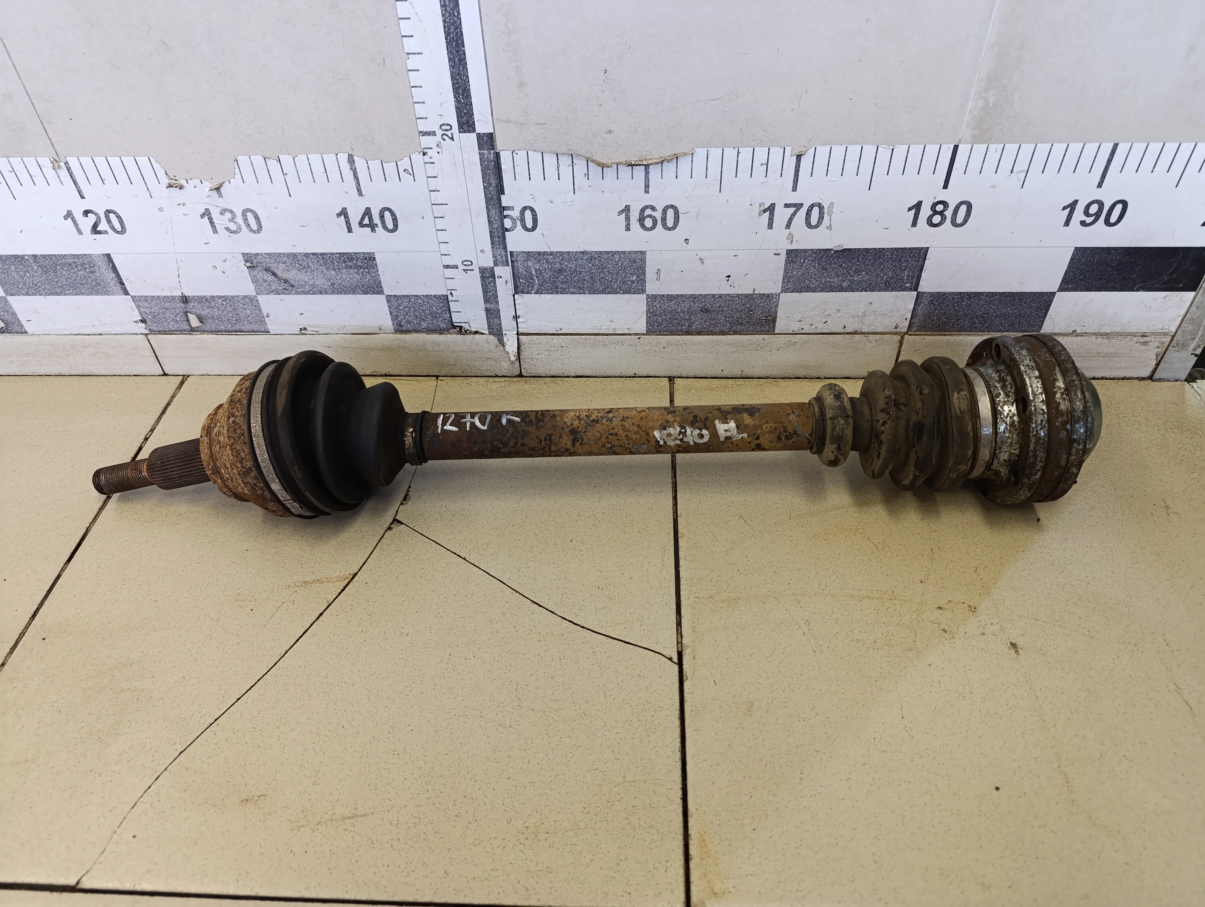 Полуось передняя левая Transporter T5 2003-2015