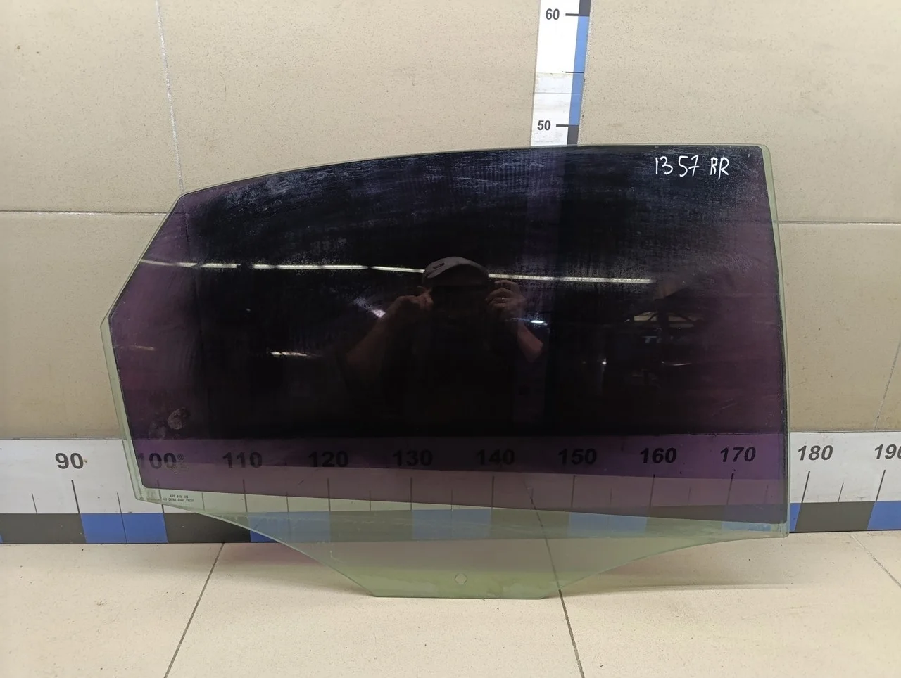 Стекло двери задней правой Polo (Sed RUS) 2011>