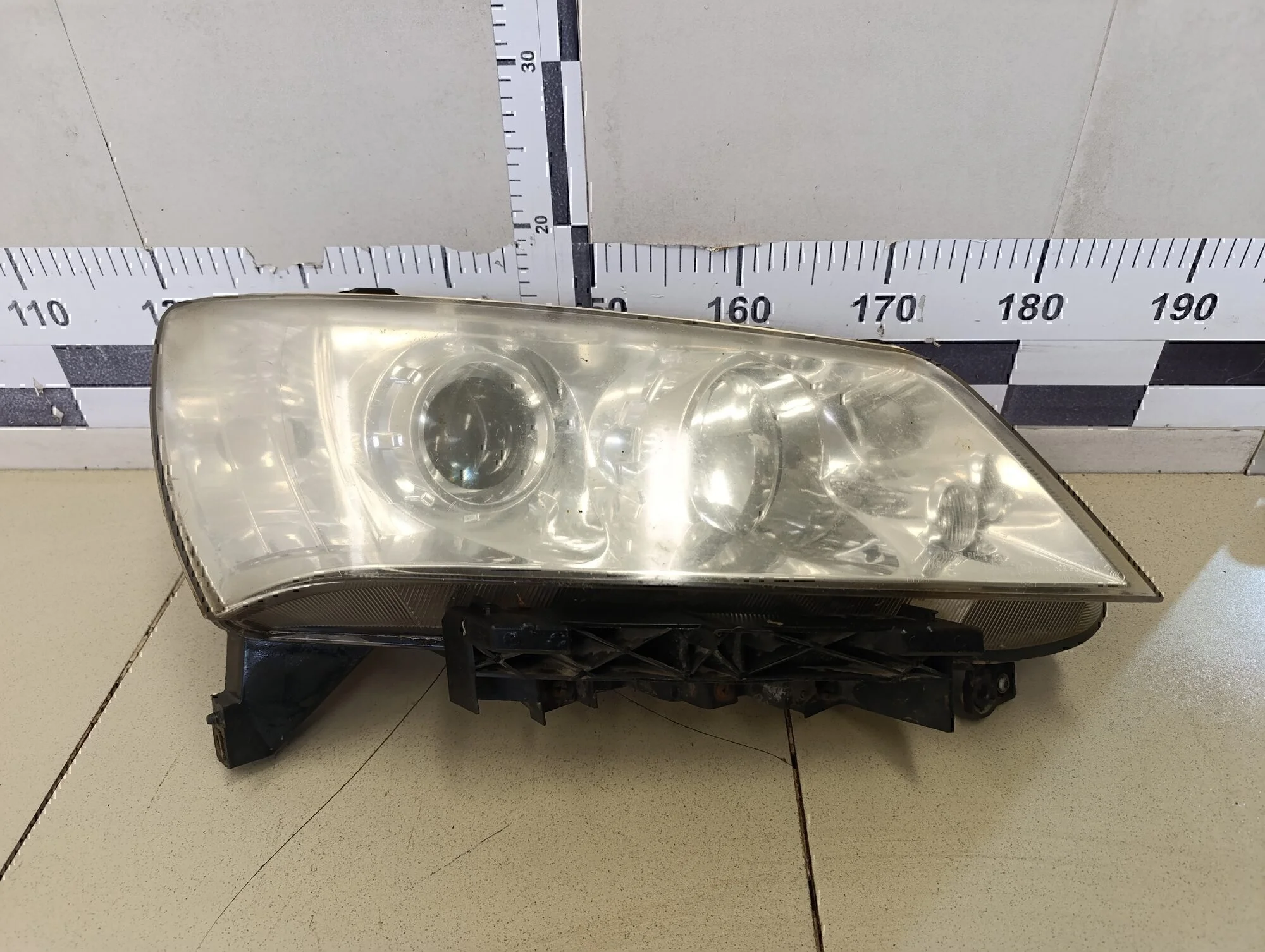 Фара правая EMGRAND 2008>