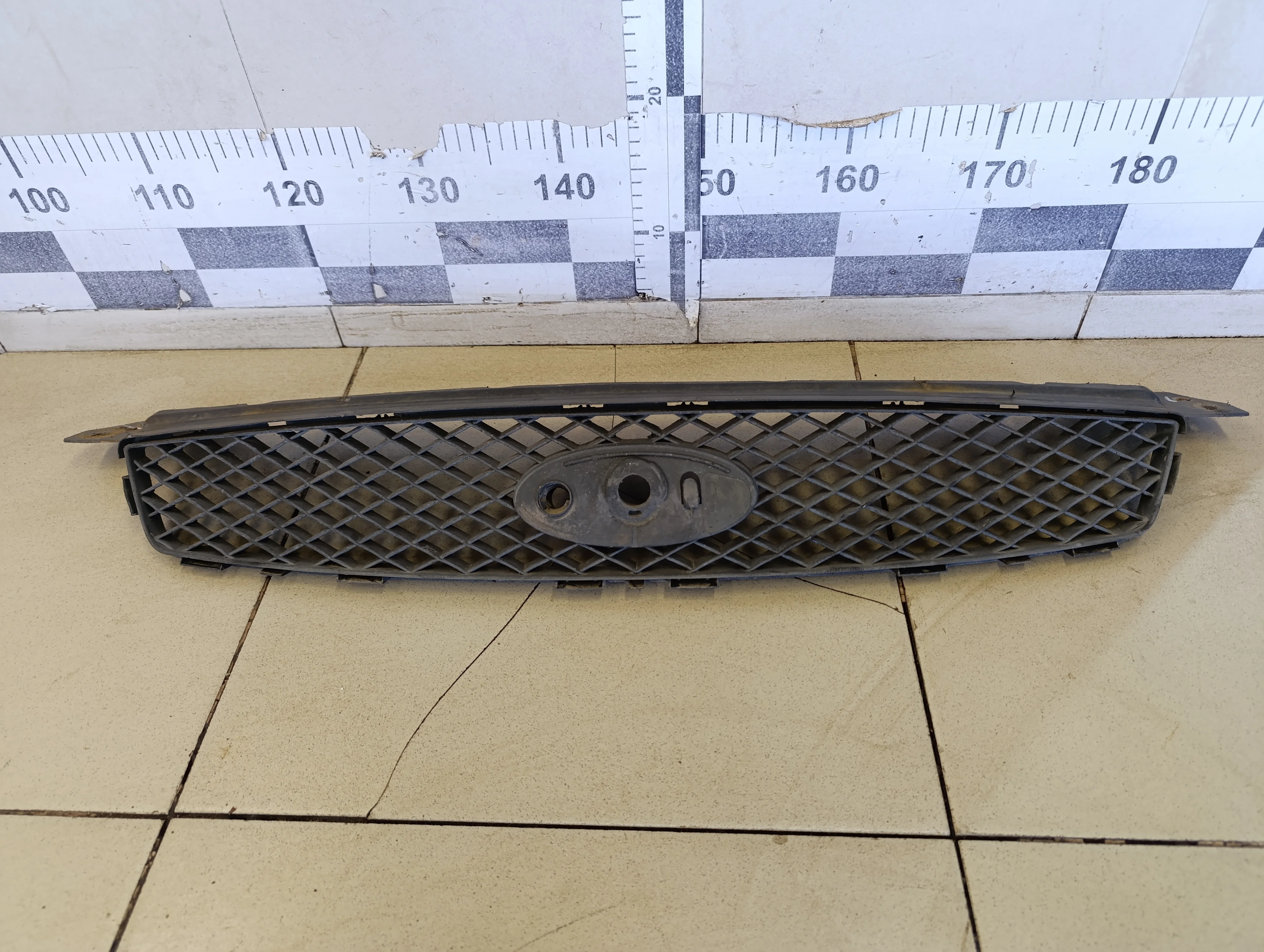 Решетка радиатора Focus II 2005-2008