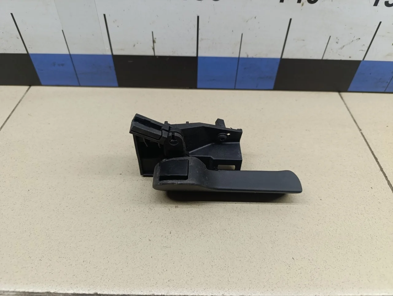 Ручка открывания капота Passat [B6] 2005-2010