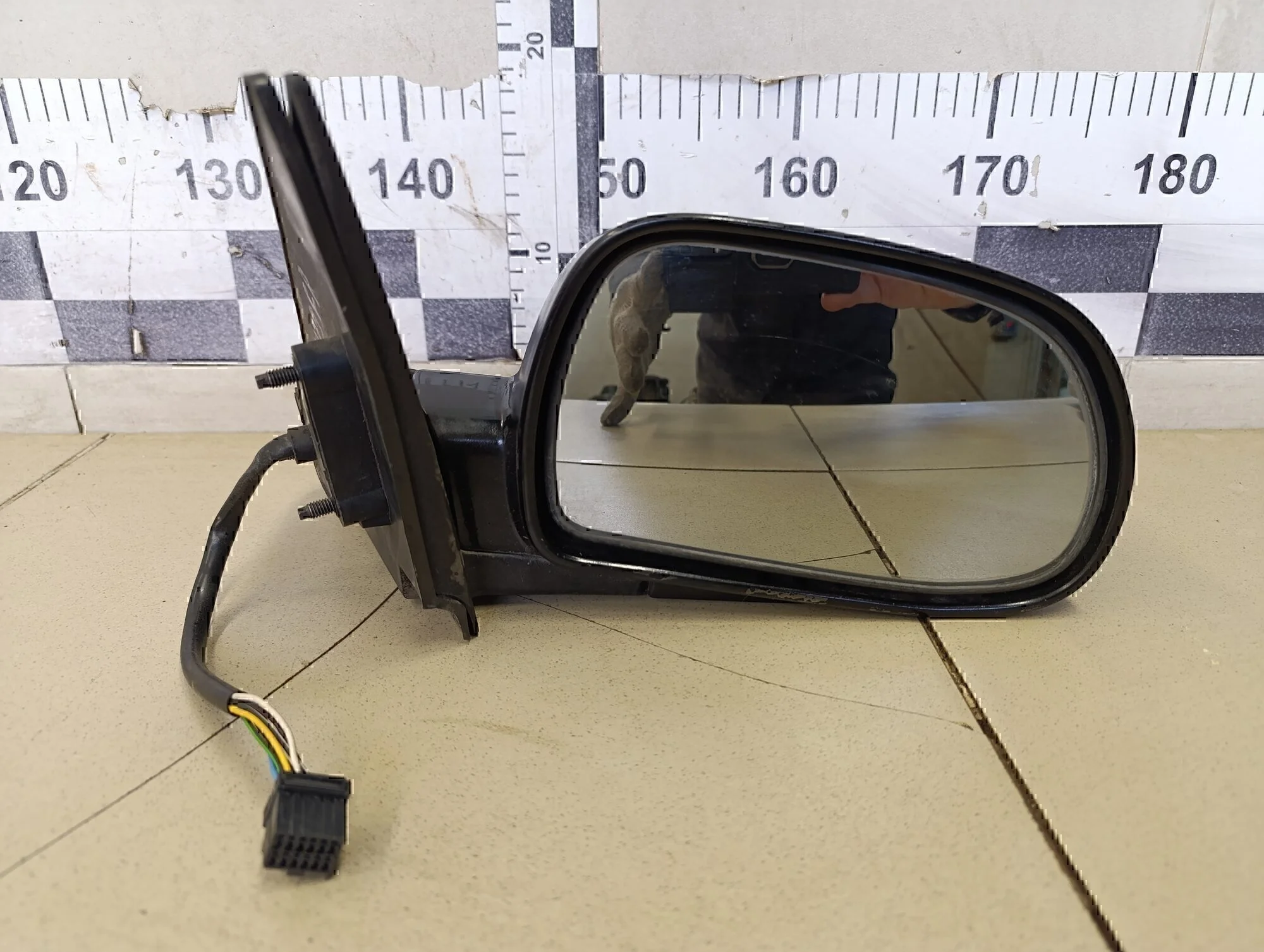 Зеркало правое электрическое EMGRAND 2008>