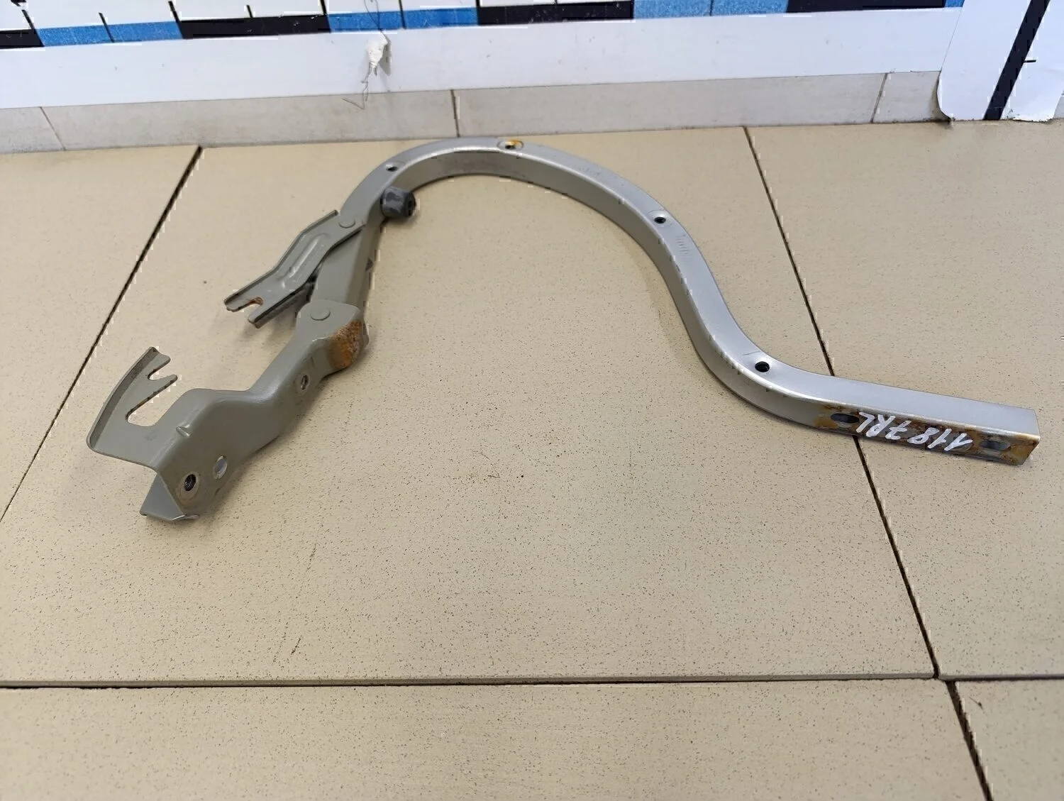 Петля крышки багажника Lacetti 2003-2013