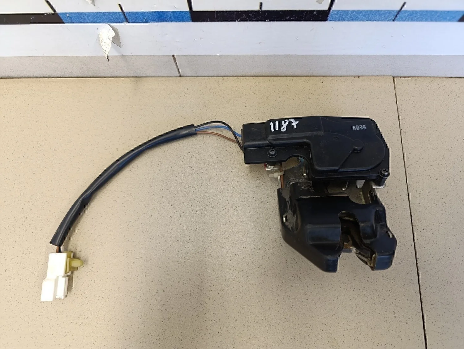 Замок багажника Lacetti 2003-2013