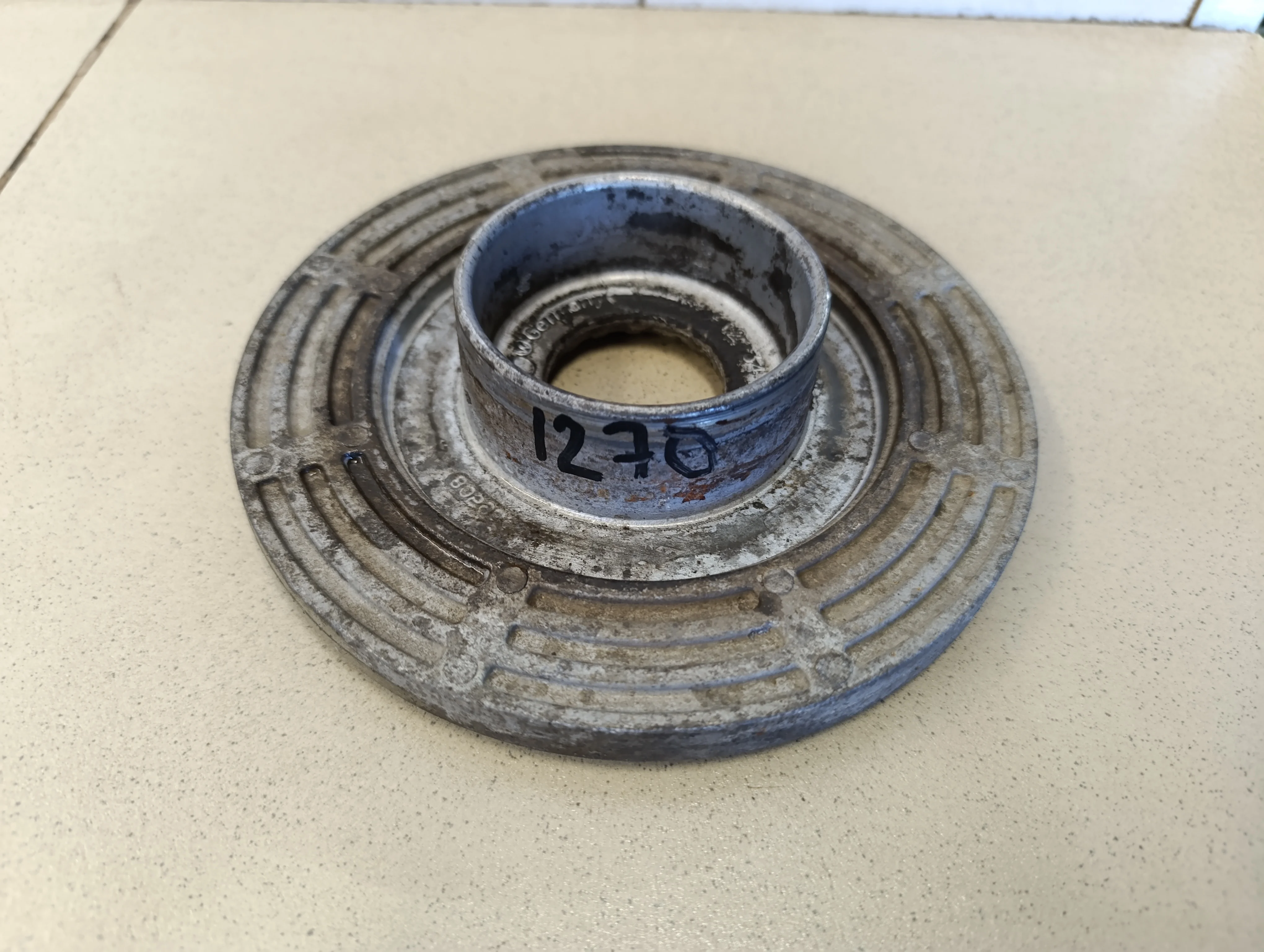 Опора передней пружины верхняя Transporter T5 2003-2015