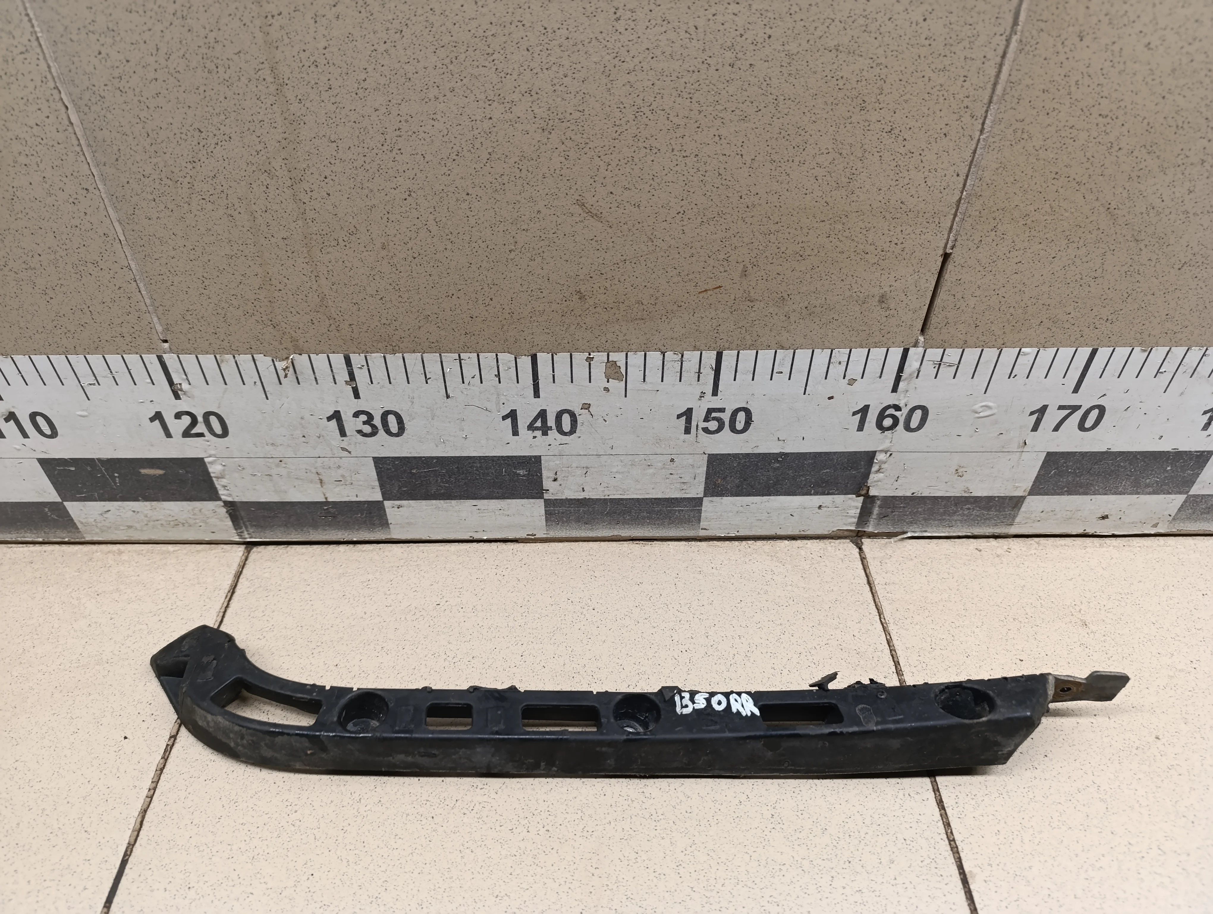 Направляющая бампера Cruze 2009-2016