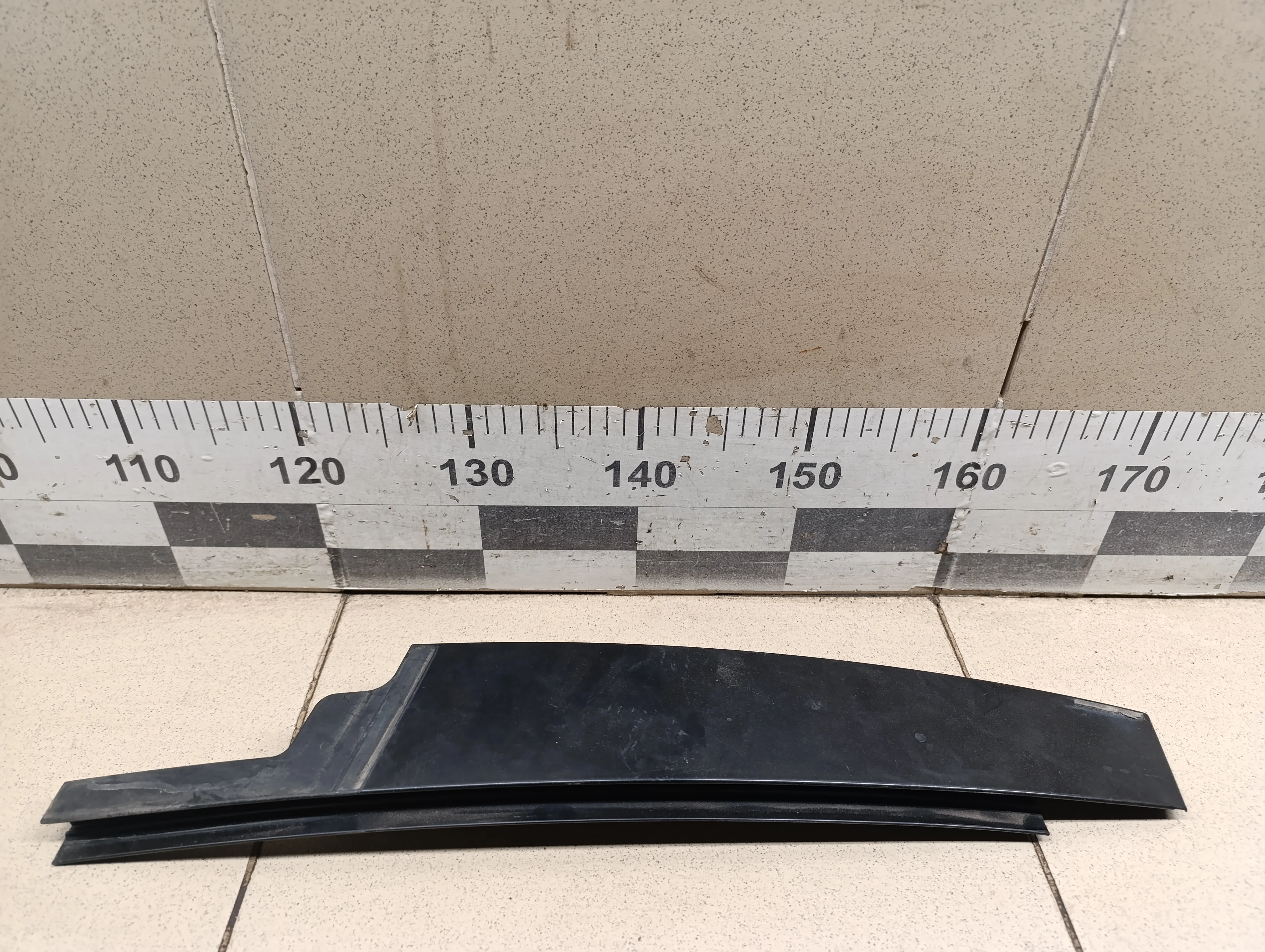 Накладка двери передней правой Cruze 2009-2016