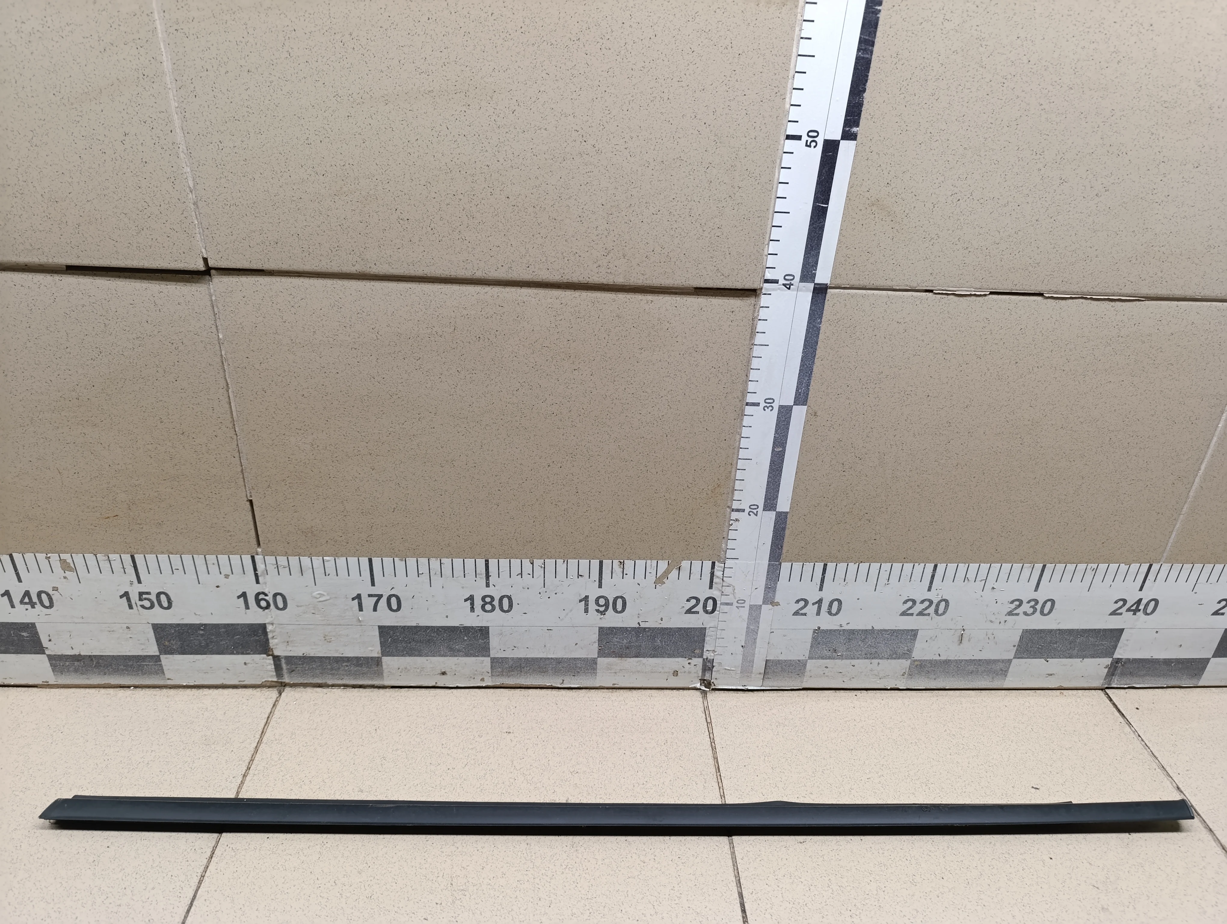 Накладка стекла переднего левого Aveo (T200) 2003-2008