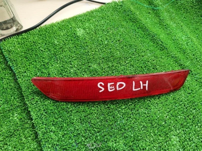 Отражатель в бампер ford Mondeo 4 2007-2010