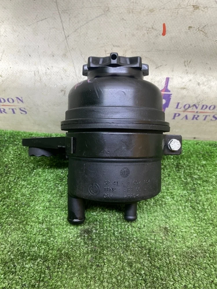 Бачок гидроусилителя BMW E90